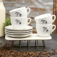 Cappuccino-Tassen aus Porzellan mit Untertasse im 4er-Set