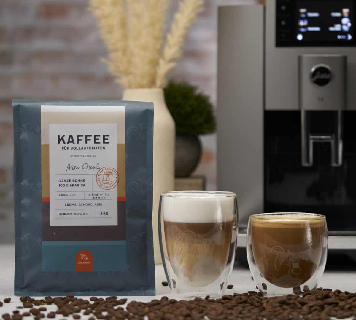 Klassik Kaffee fuer Vollautomaten mit Getraenken und Jura E8