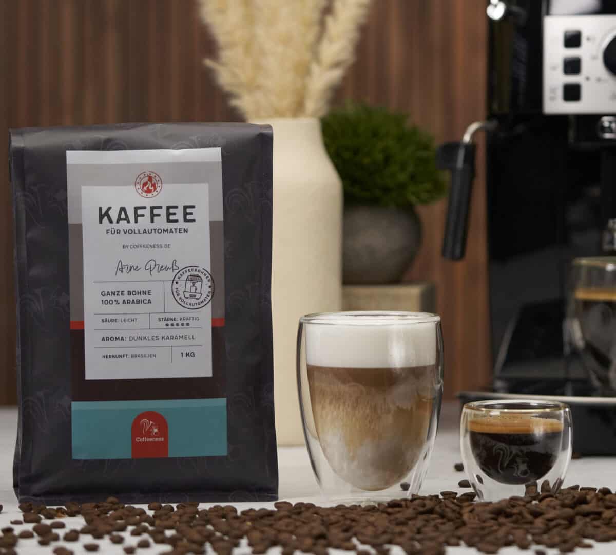 Kraeftiger Kaffee fuer Vollautomaten mit Getraenken und DeLonghi Magnifica S