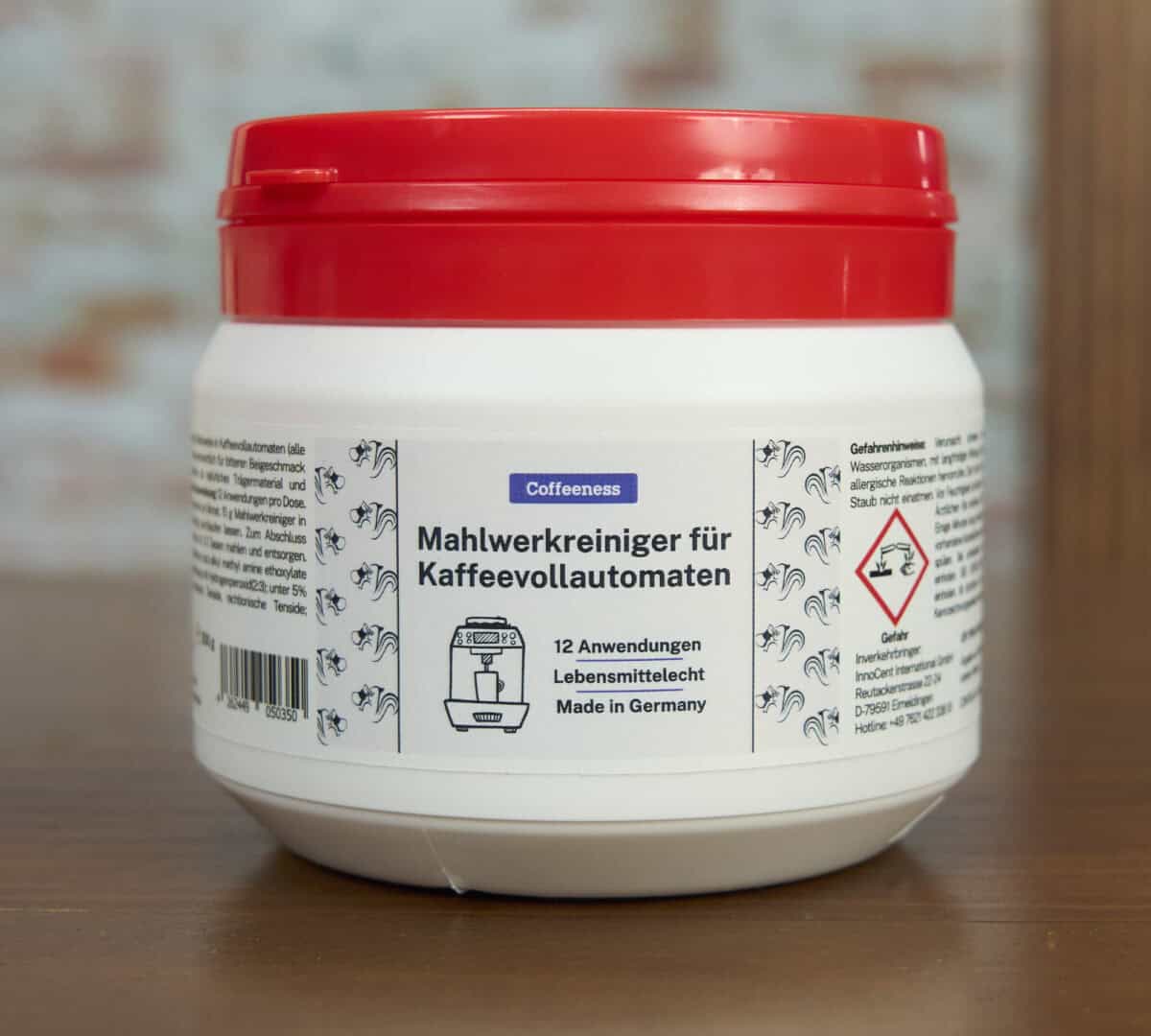 Mahlwerkreiniger fuer Kaffeevollautomaten Dose vorne